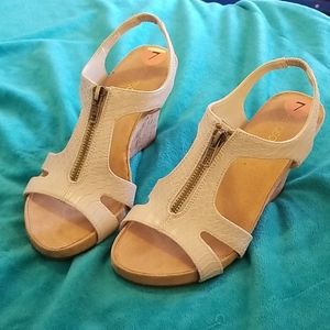 Wedge sandals